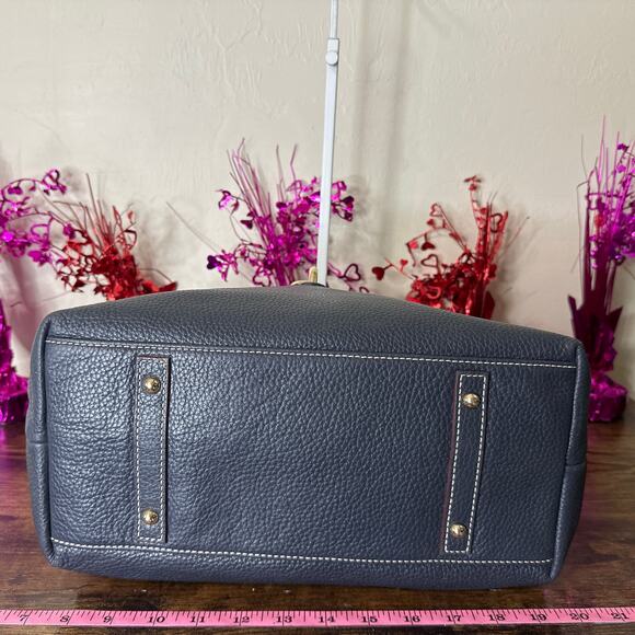 DOONEY & BOURKE Florentine Logo Lock Leather Shoulder Bag - Picture 3 of 11